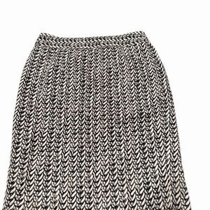 Banana Republic Pencil Skirt- size 6